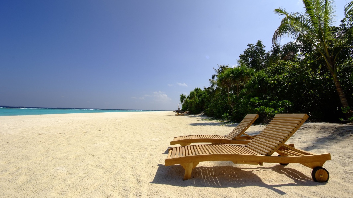 Бескрайний пляж на острове Самет, Таиланд