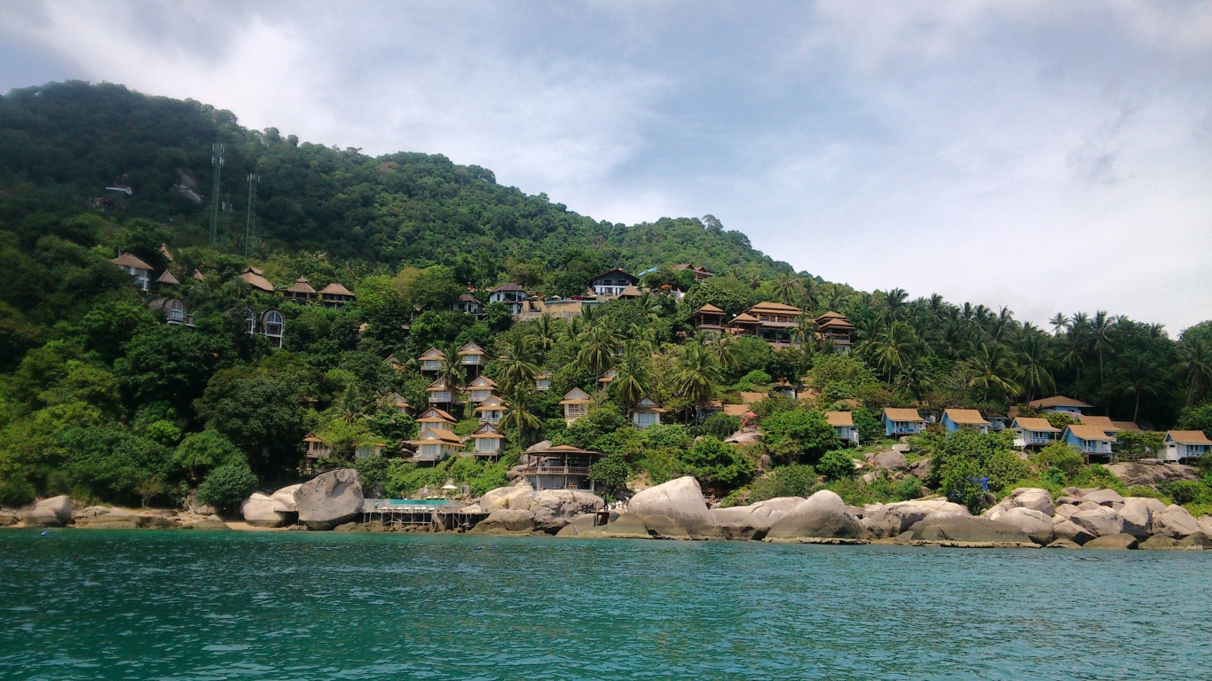 Дома на берегу на острове Тао, Таиланд