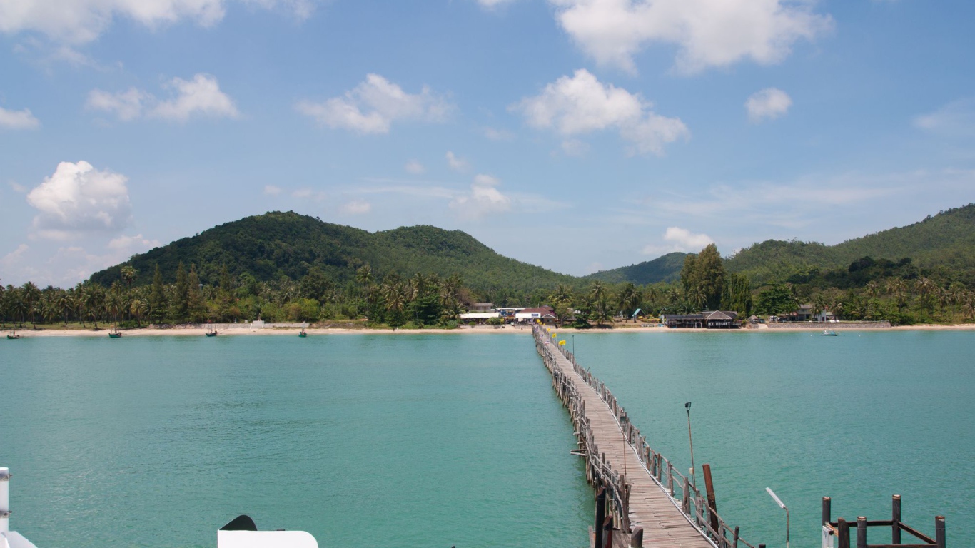 Пристань на острове Тао, Таиланд