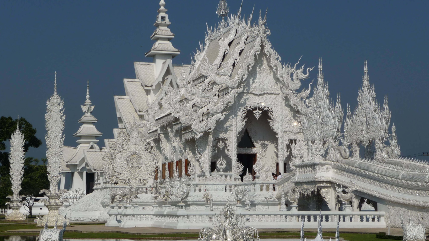 Белый храм на курорте Чианг Май, Таиланд