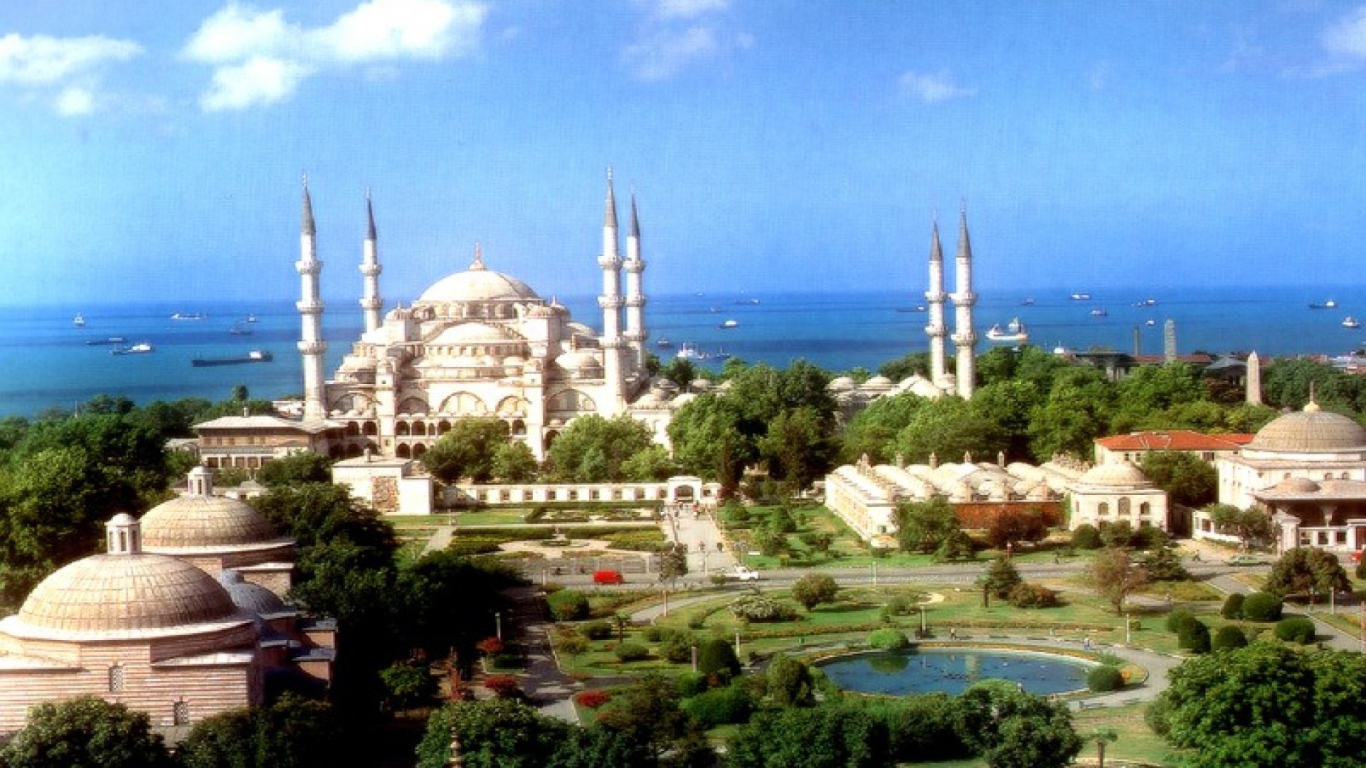 Старинный храм в Стамбуле