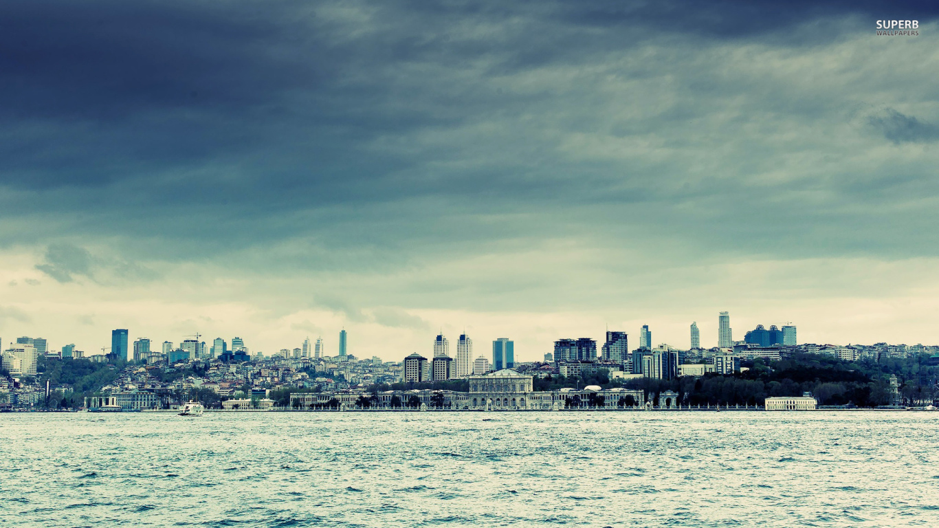 Пасмурный день в Стамбуле