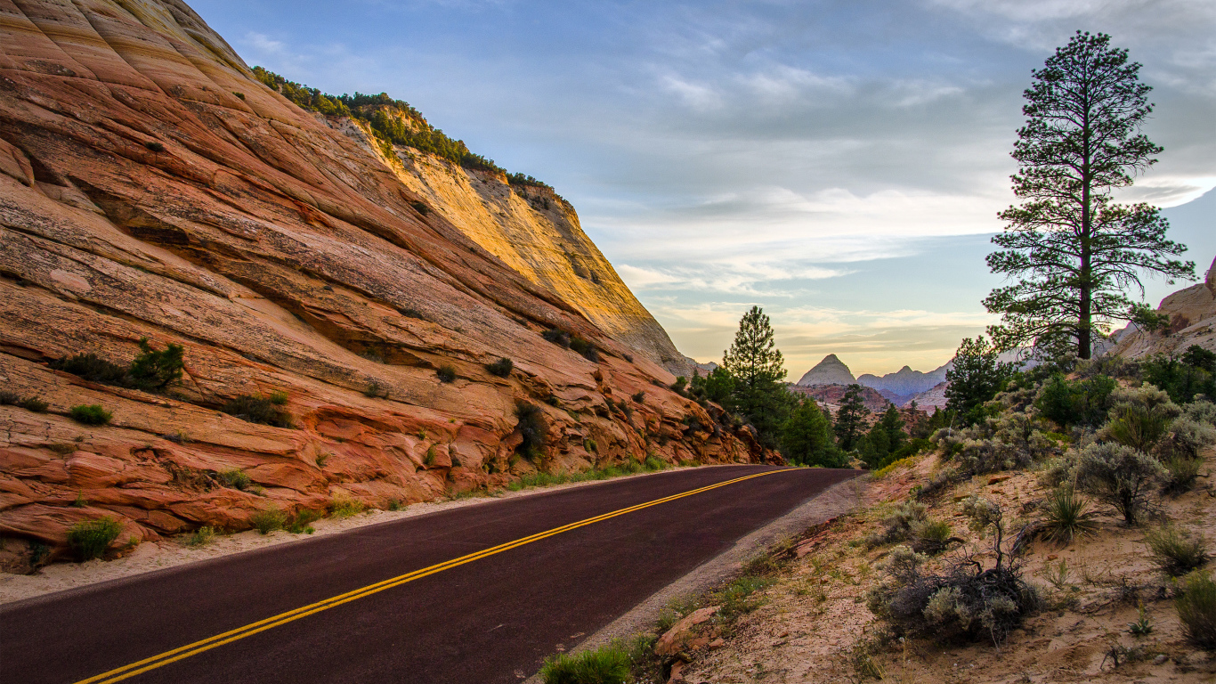Покидая Национальный парк Зайон, США