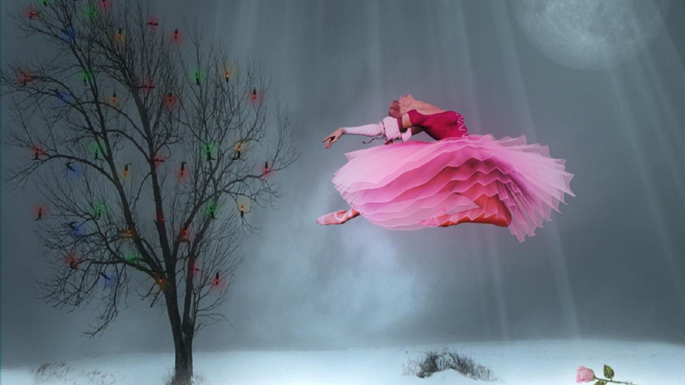 Балерина в розовом платье