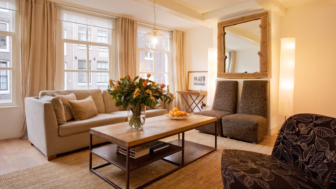 Яркий дизайн гостиной