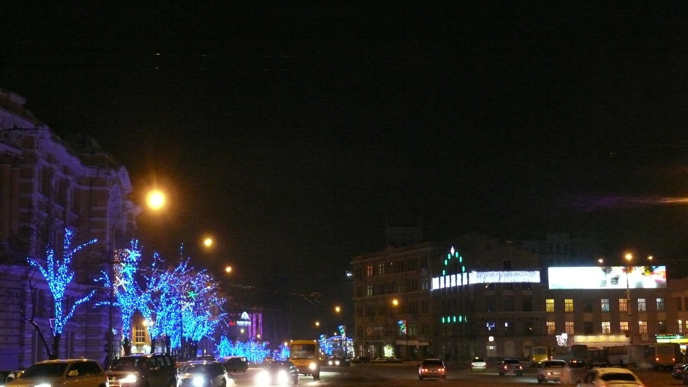 Площадь Конституции в Харькове