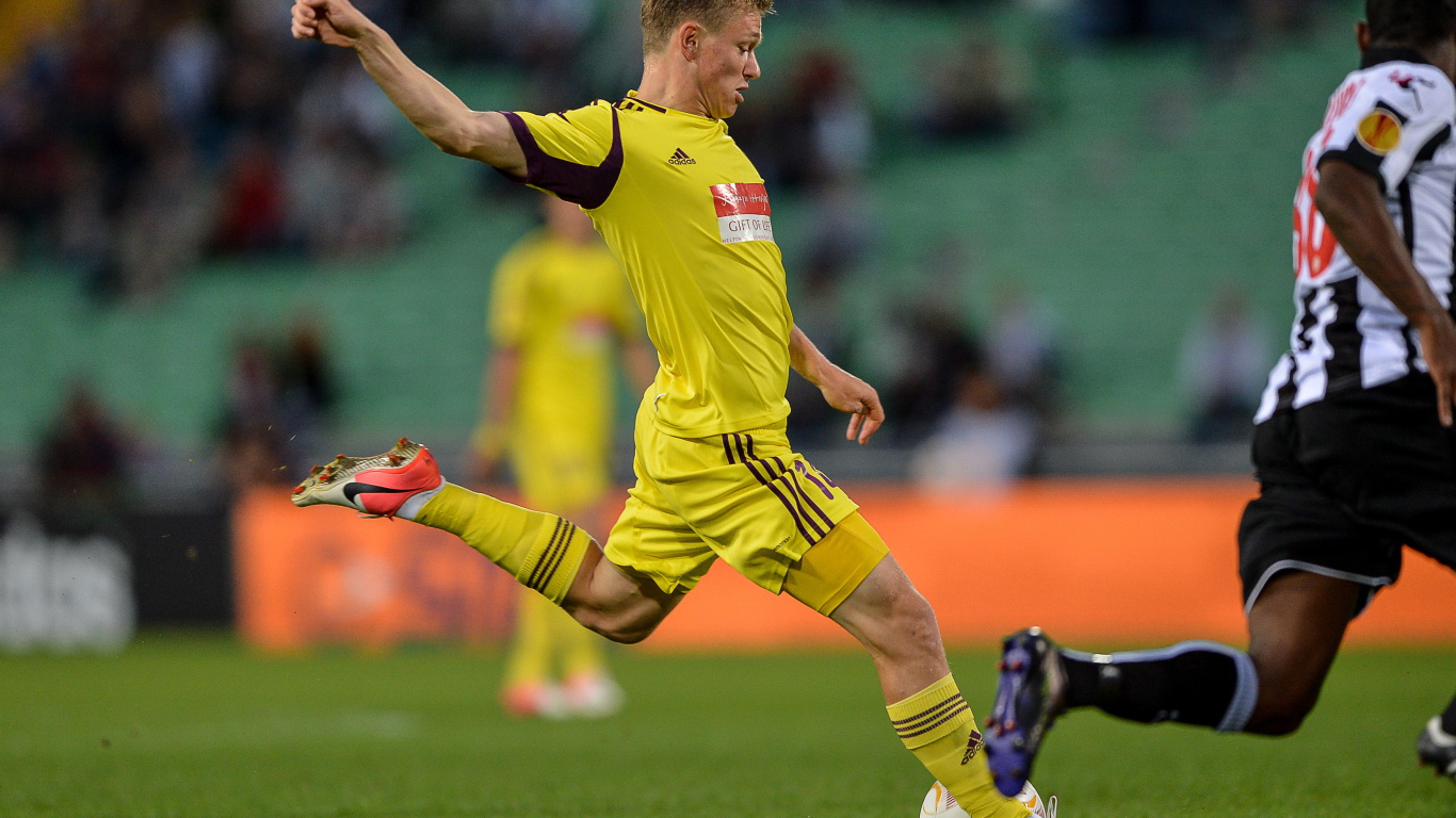 Бывший игрок Анжи Олег Шатов