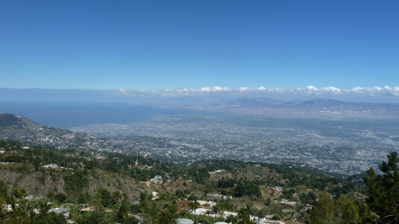 Горный пейзаж в Гаити