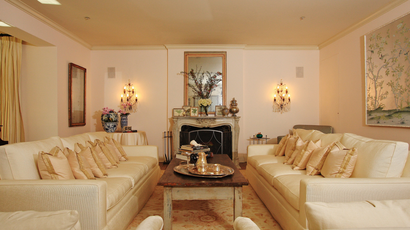 Роскошные диваны в гостиной