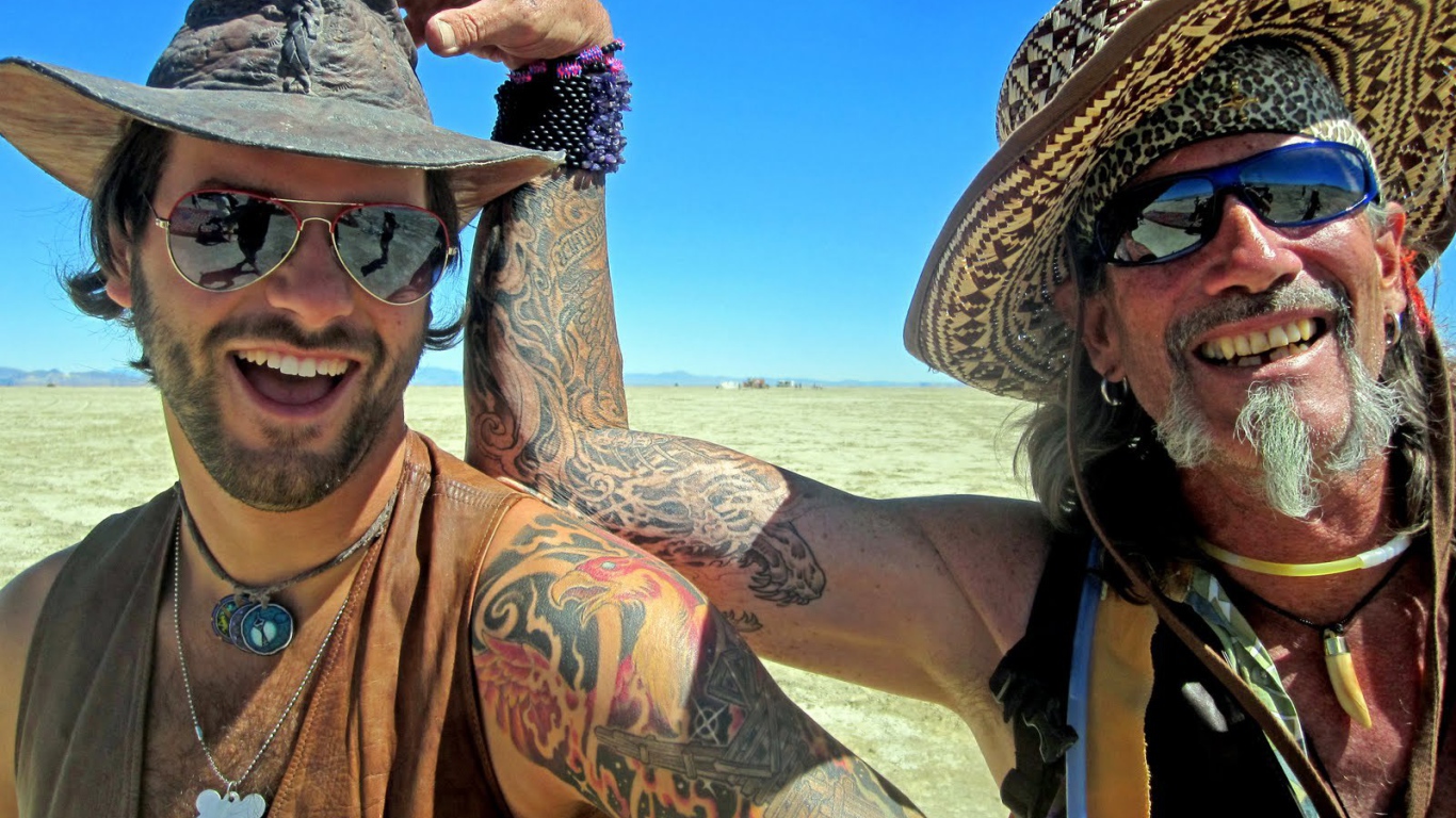 Путешественники с татуировками