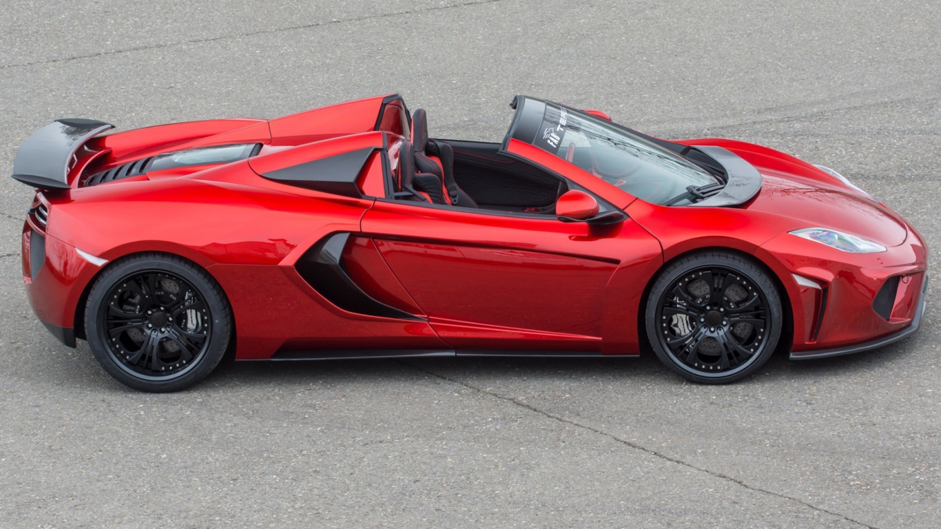 Красный кабриолет McLaren