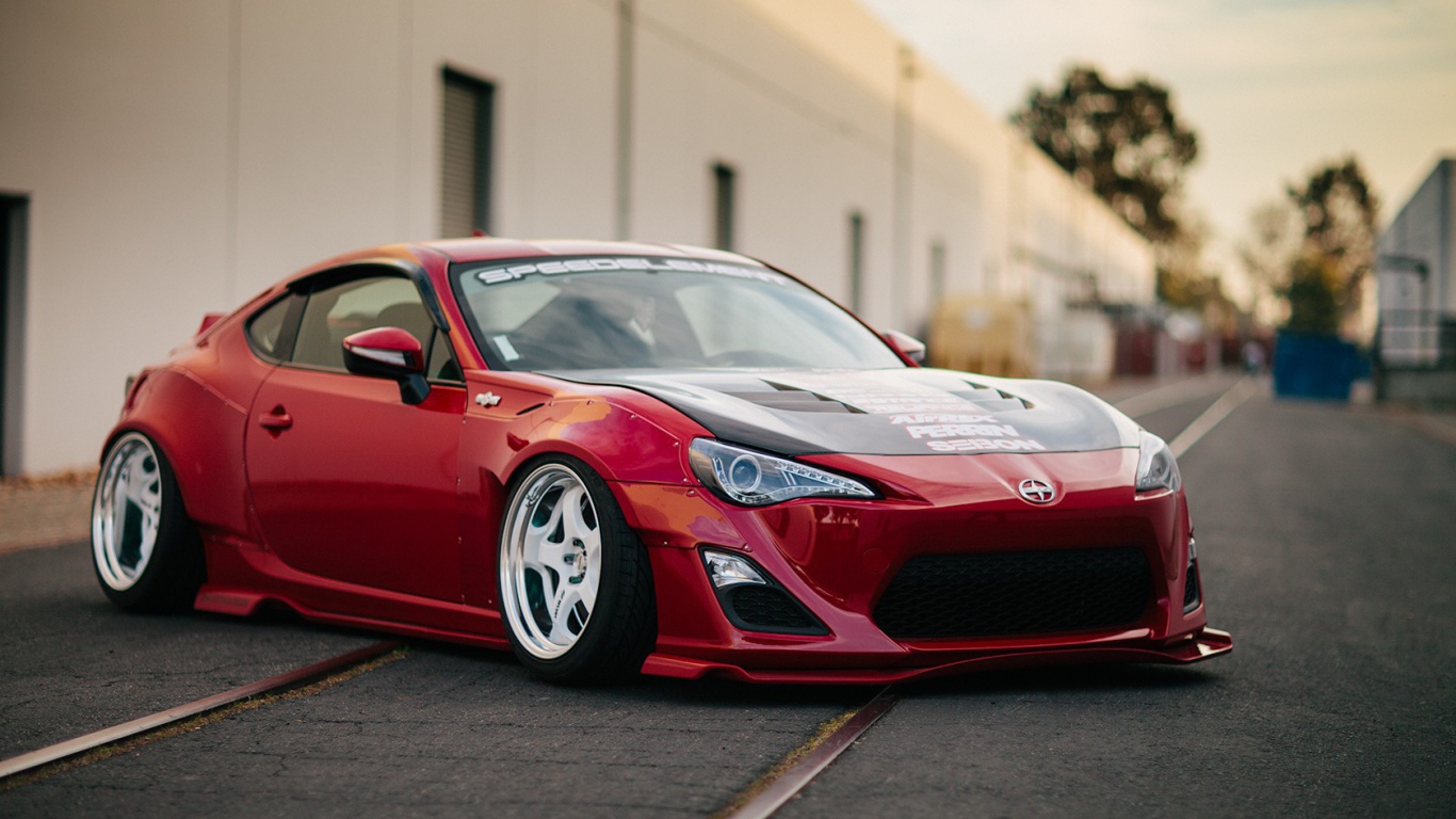 Scion на городской улице