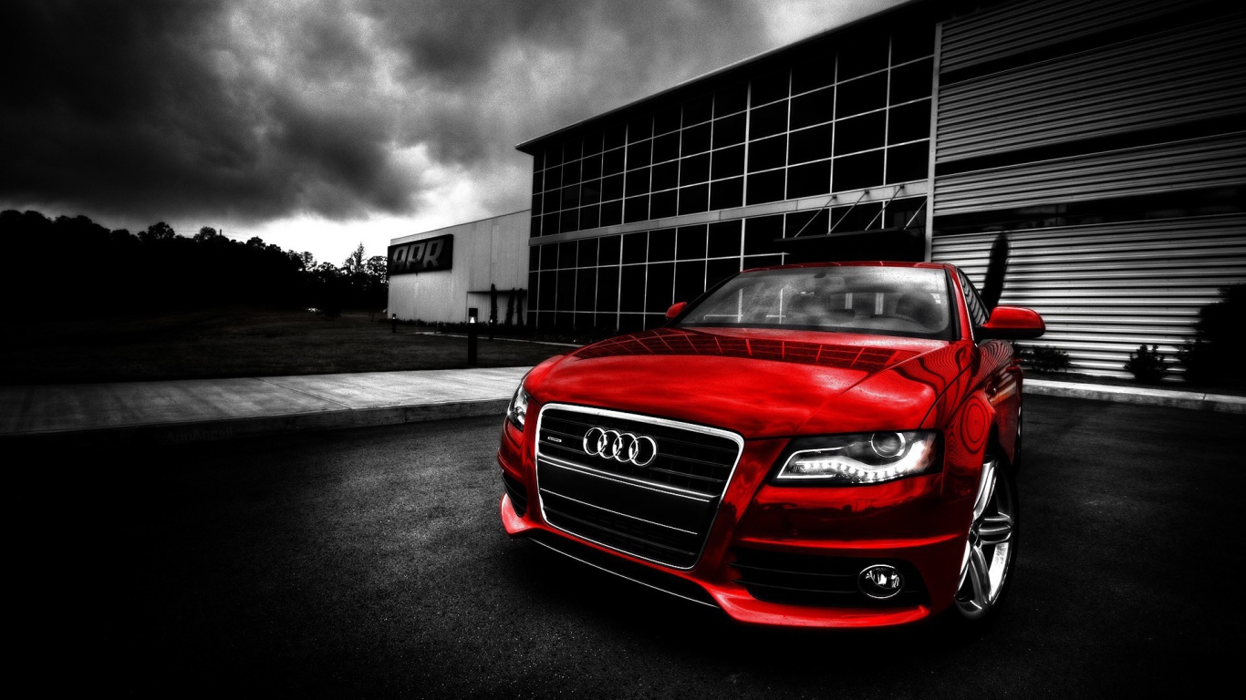 Красный Ауди на темном фоне