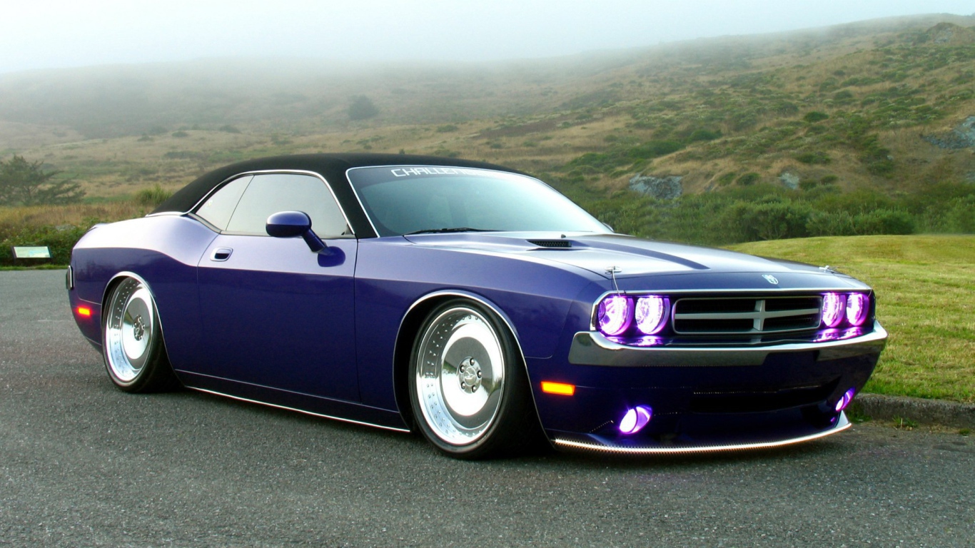 Синий Dodge Challenger Mods
