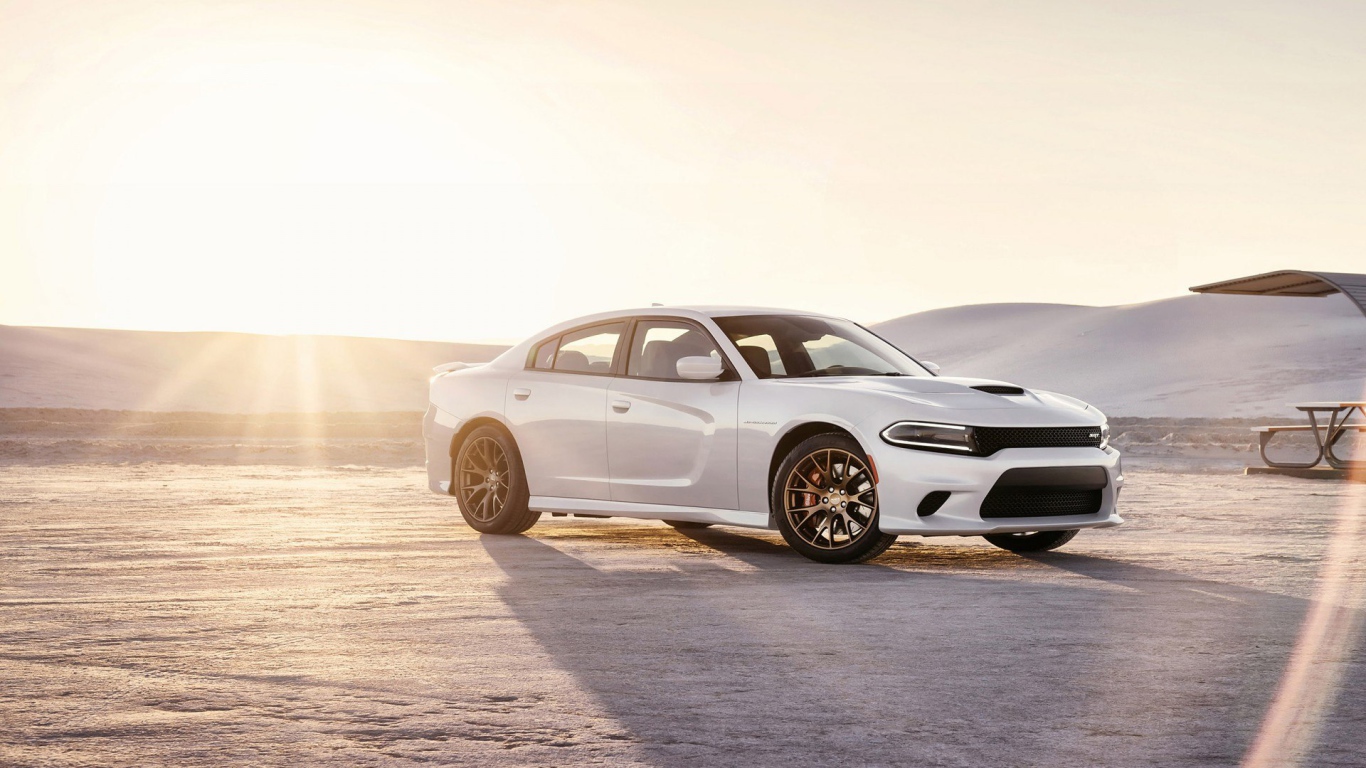 Новая модель Dodge Charger SRT