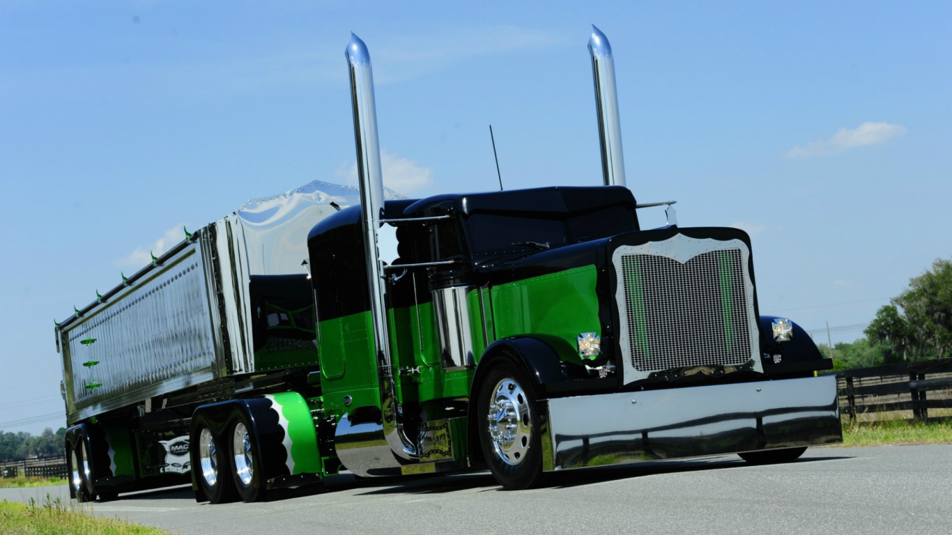 Американский грузовик  Peterbilt 379 EXHD