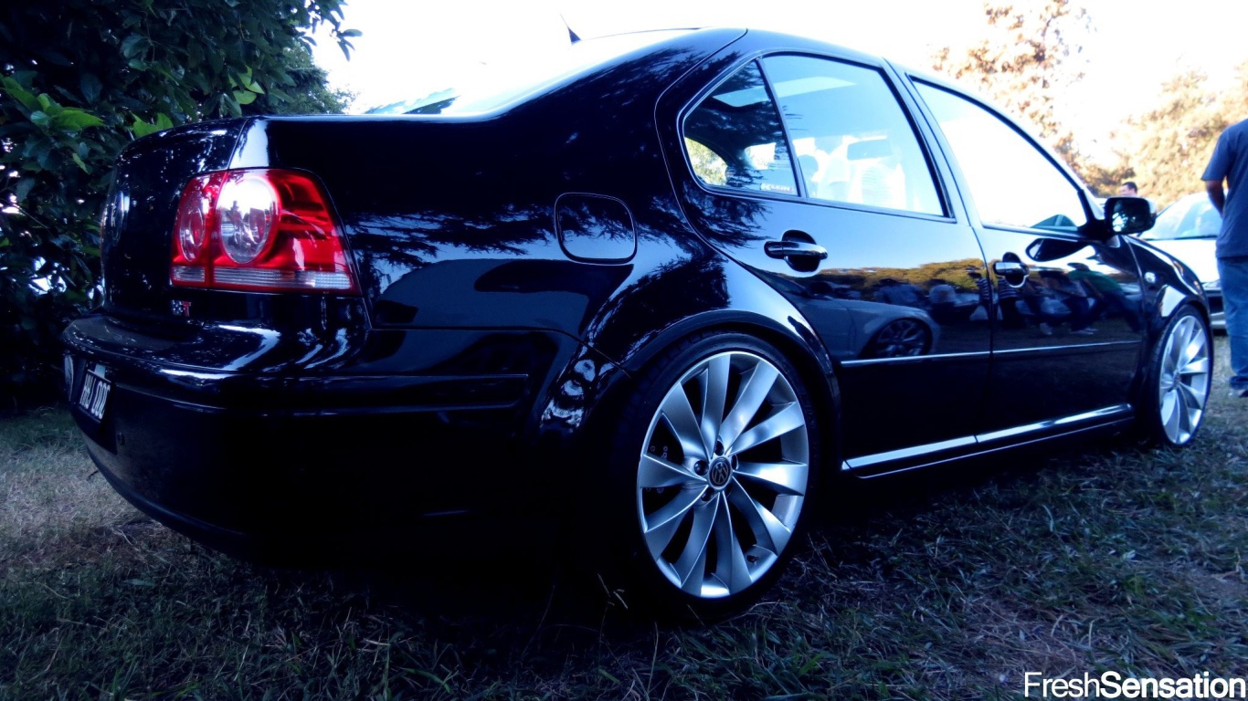 Корпус черного Volkswagen Bora