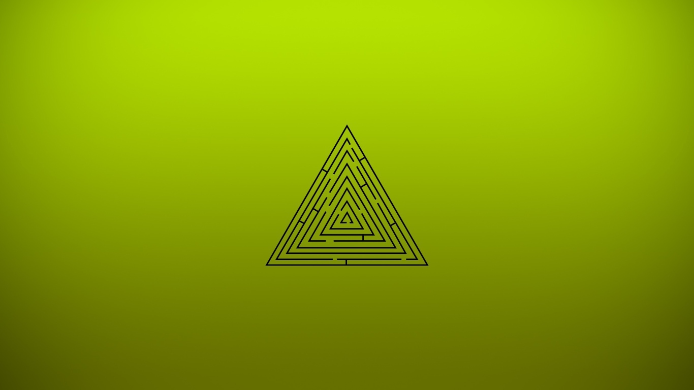 Лабиринт на зеленом фоне