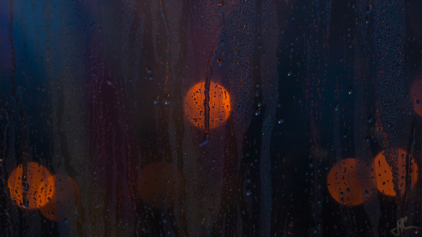 Огни за влажным стеклом