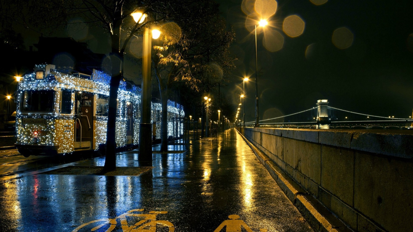 Рождественский трамвай в Будапеште, Венгрия