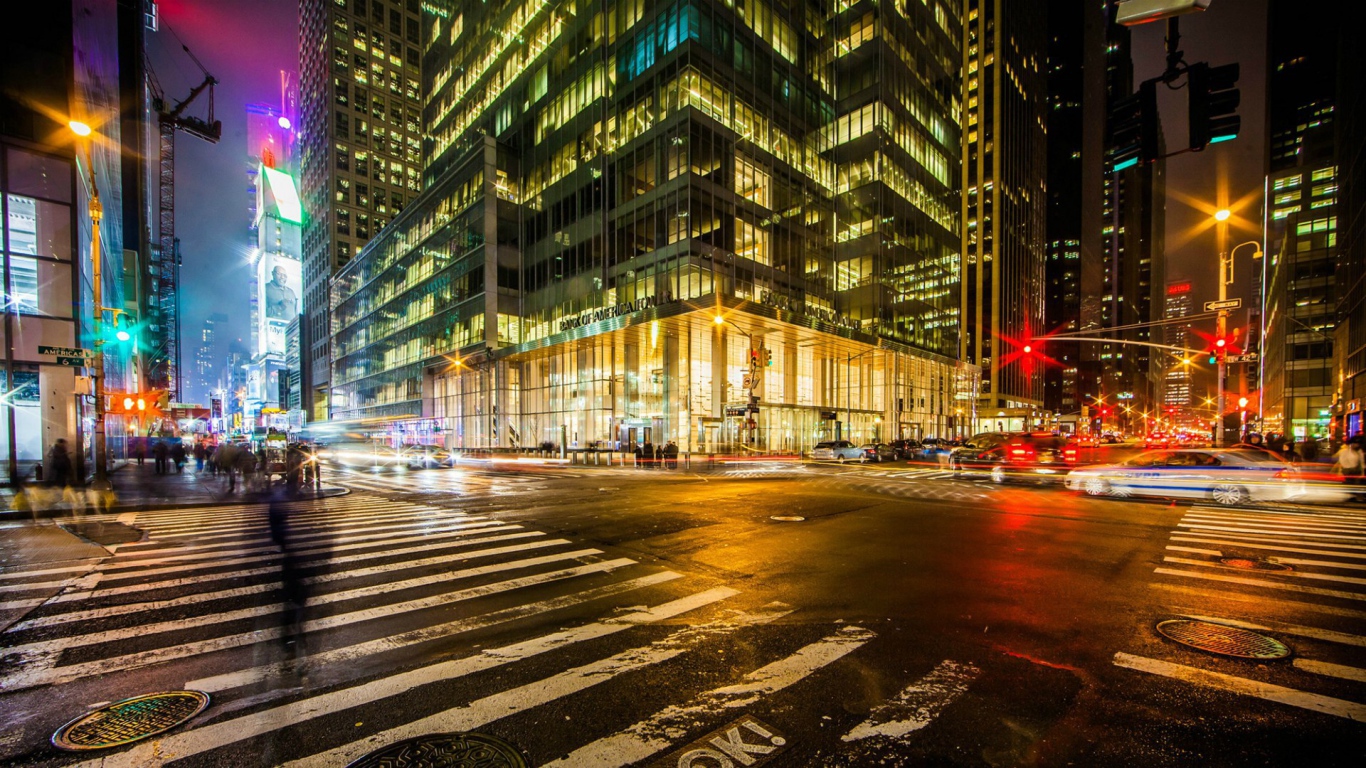 Перекресток в Нью-Йорке