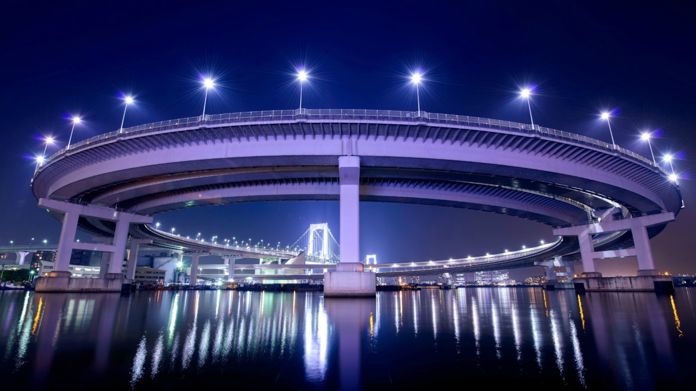 Радужный мост в Токио