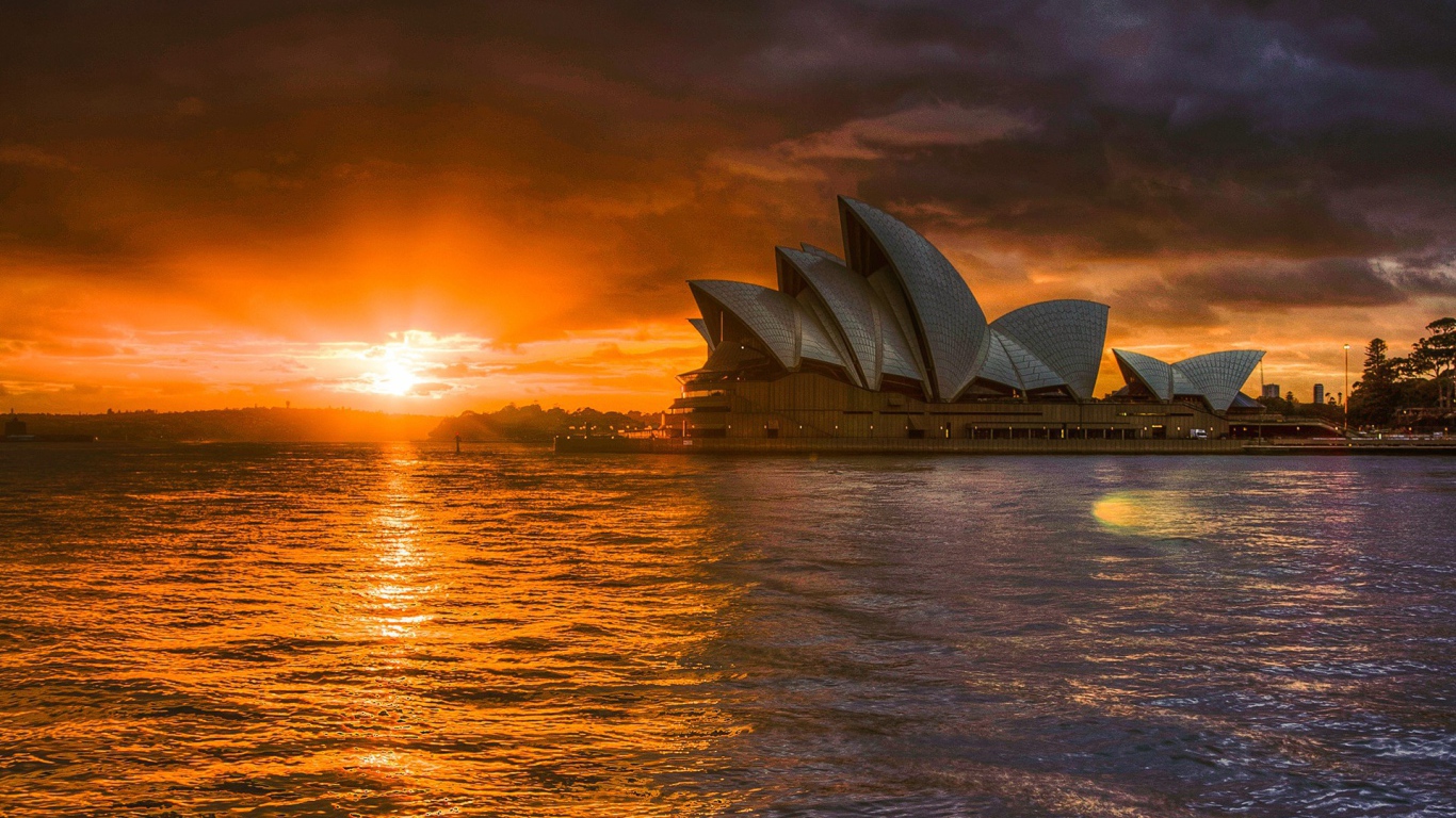 Сиднейская опера на фоне заката, Австралия