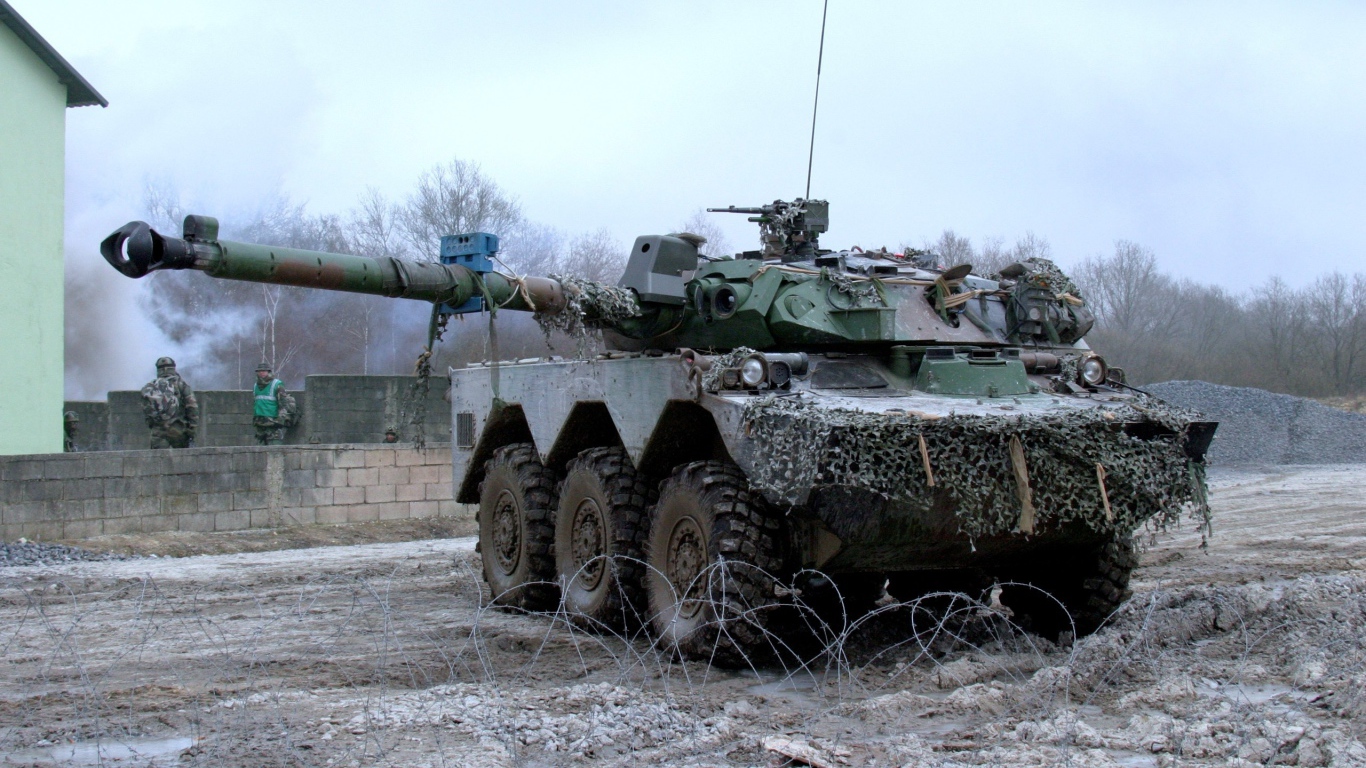 Самоходная артиллерийская установка на колесах