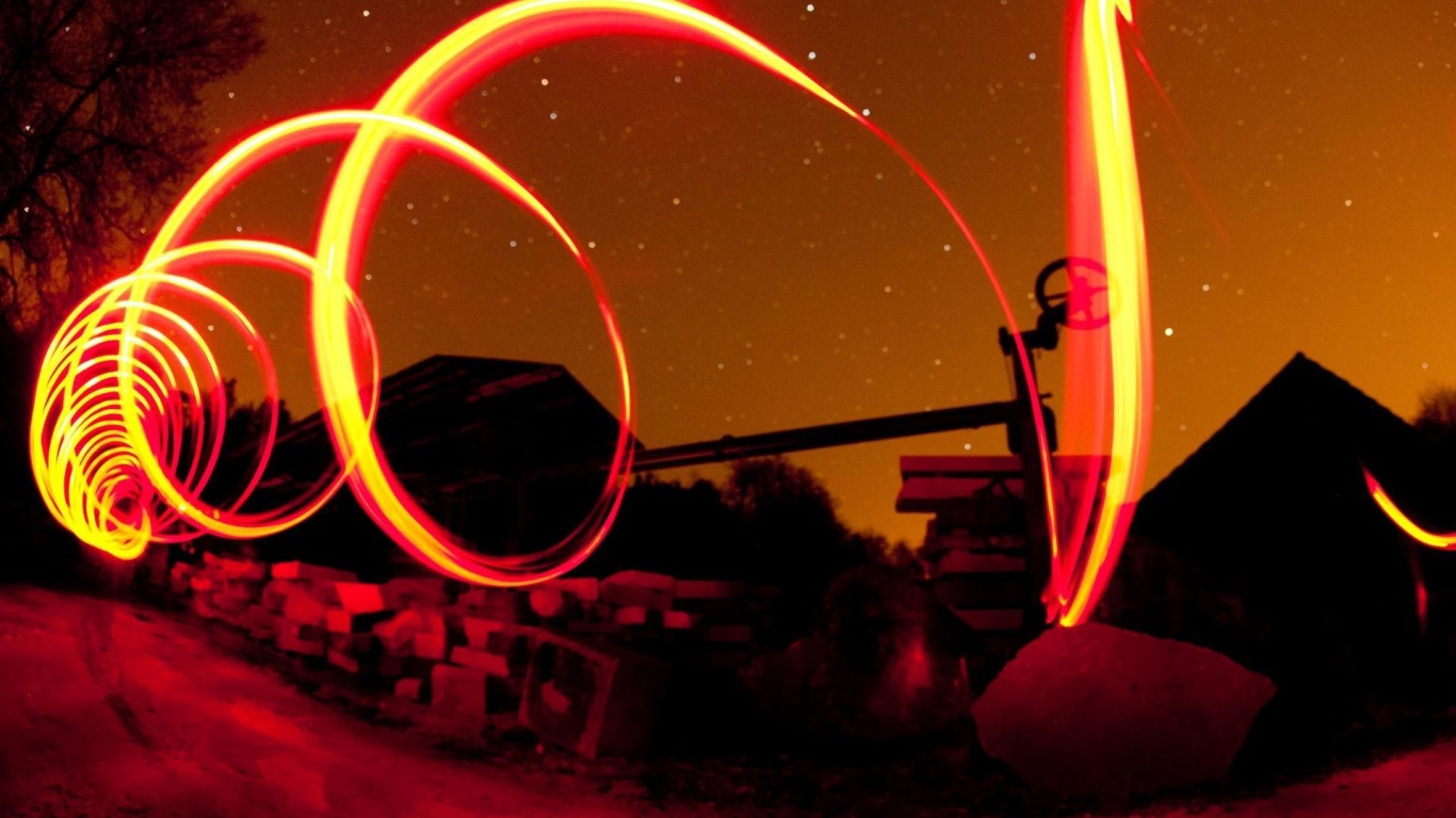 Спиральный рисунок светом