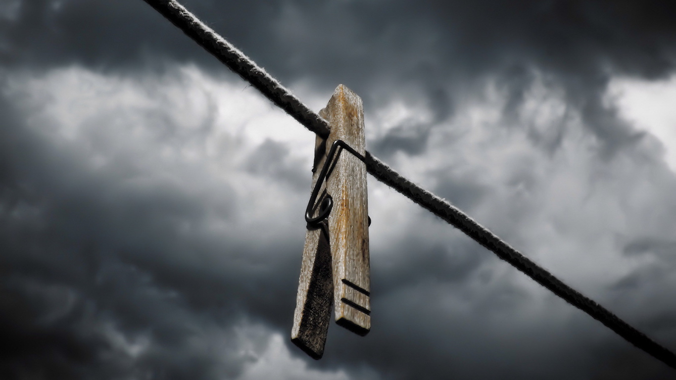 Деревянная прищепка