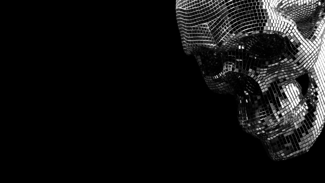 Череп из зеркальных кристаллов