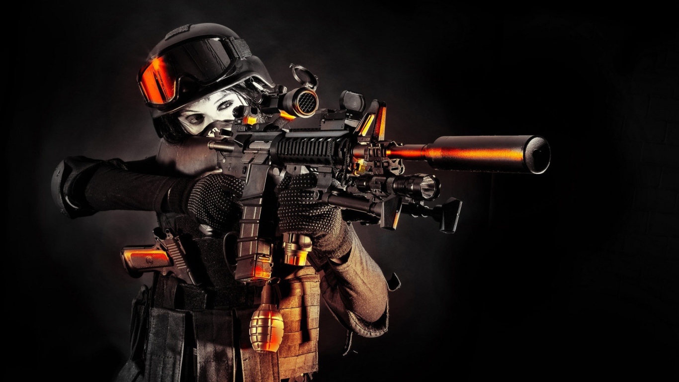 Солдат спецназа девушка