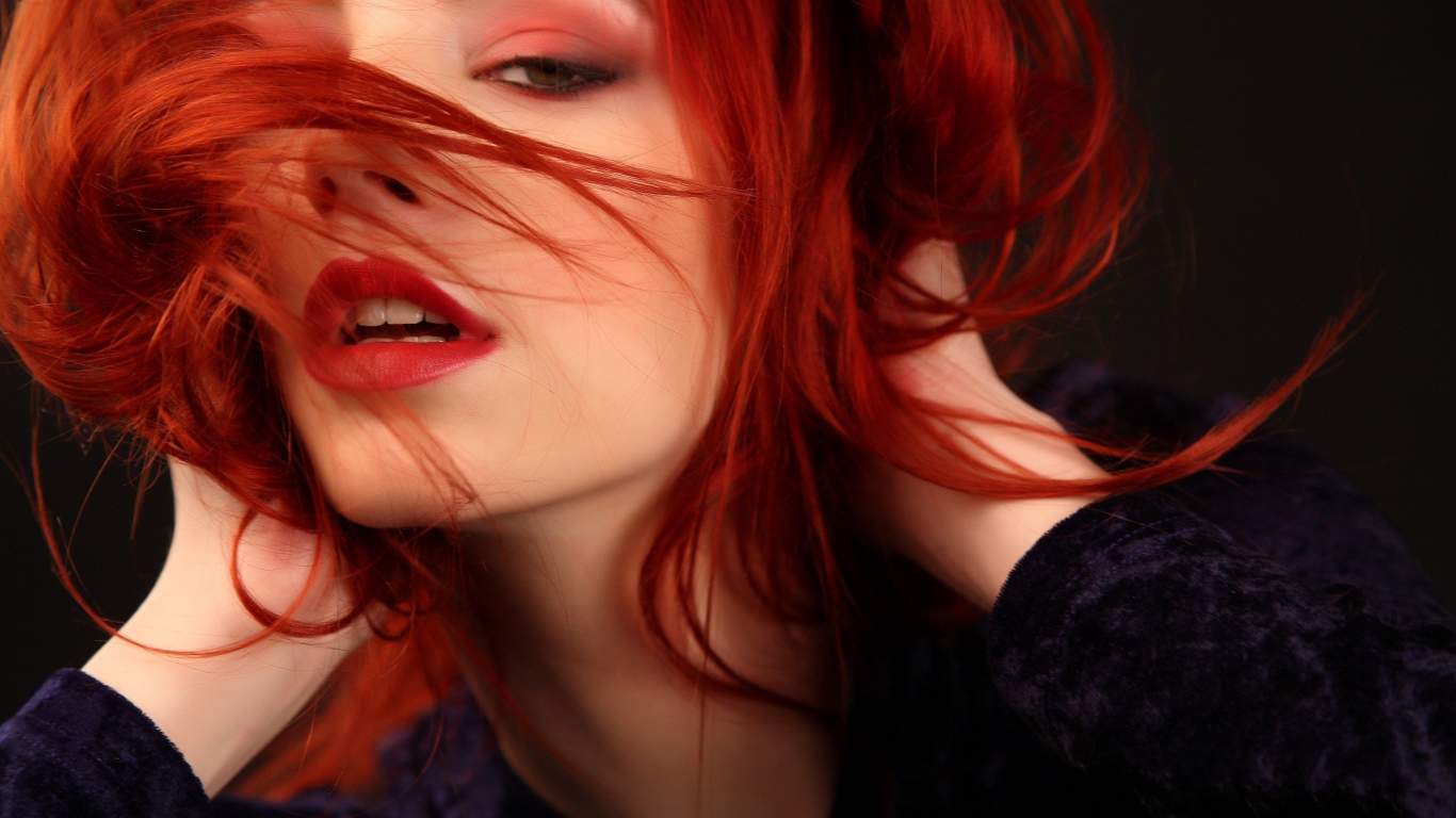 Рыжая девушка Ariel Piper Fawn