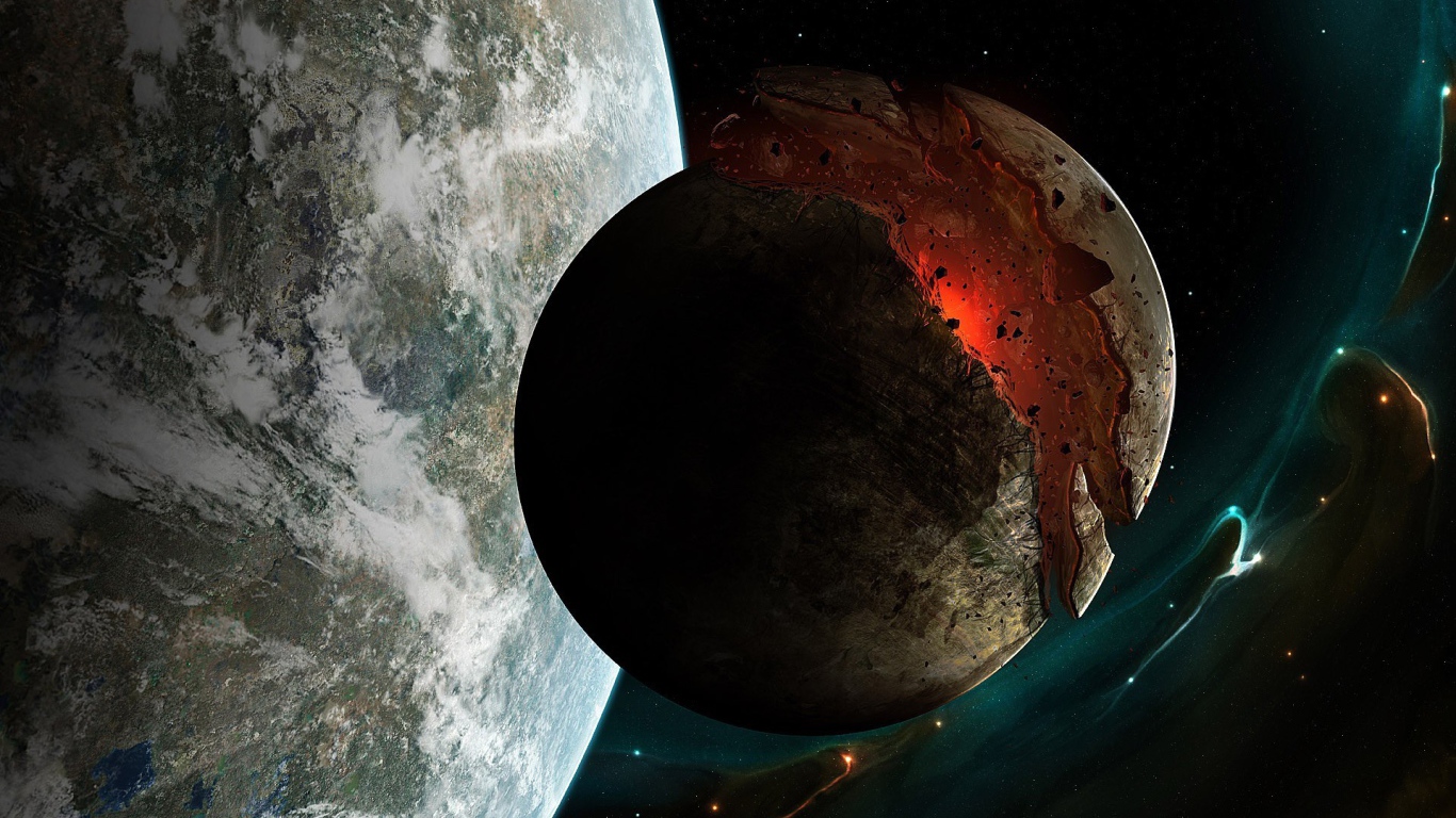 Небольшая луна раскололась на две половины