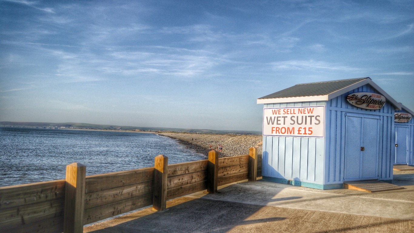 Забор перед пляжем в Англии