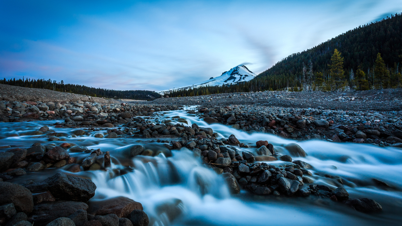 Река течет по камням, Орегон