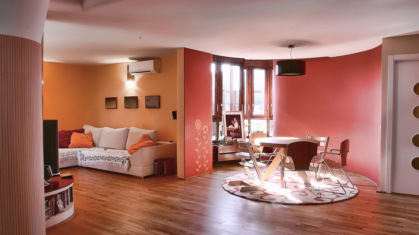 Квартира  в вишневом тоне