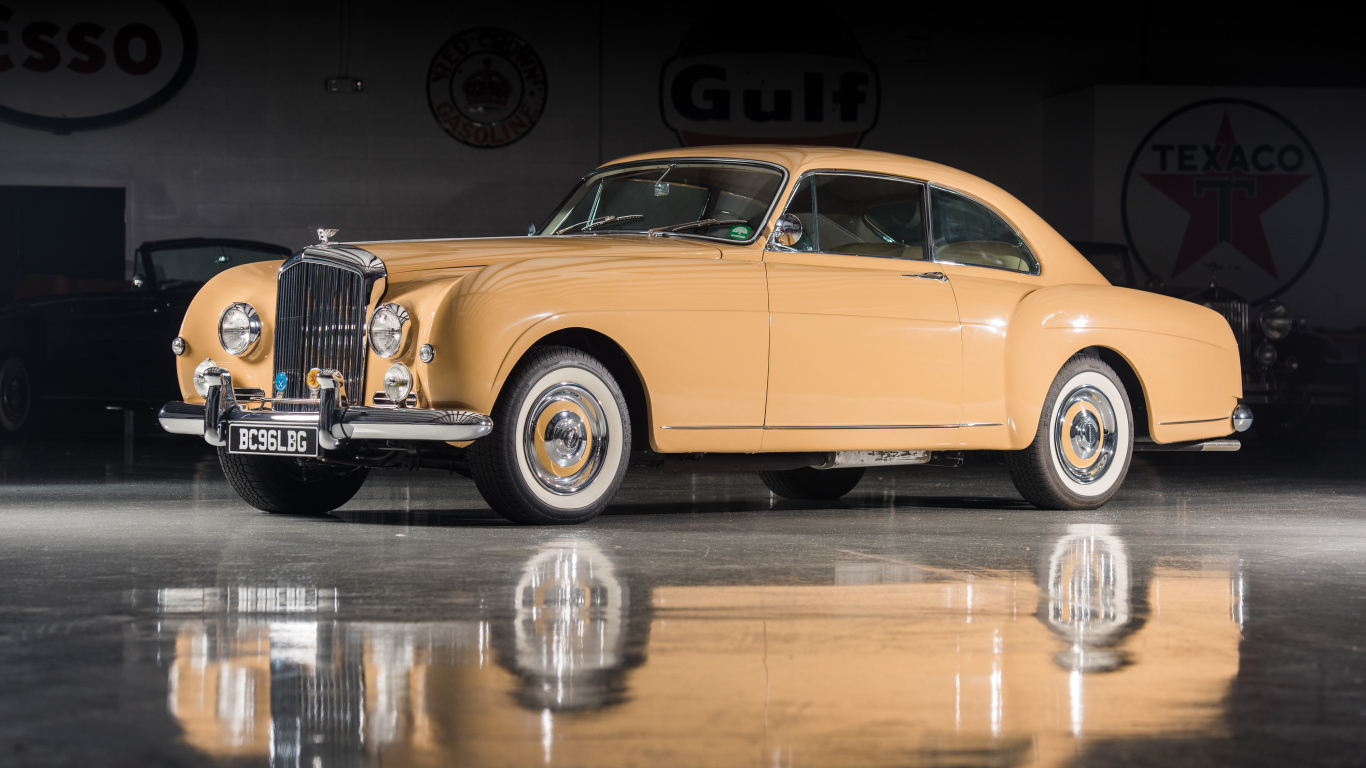 Ретро автомобиль Bentley S1 Continental Sports Saloon by Mulliner LHD 