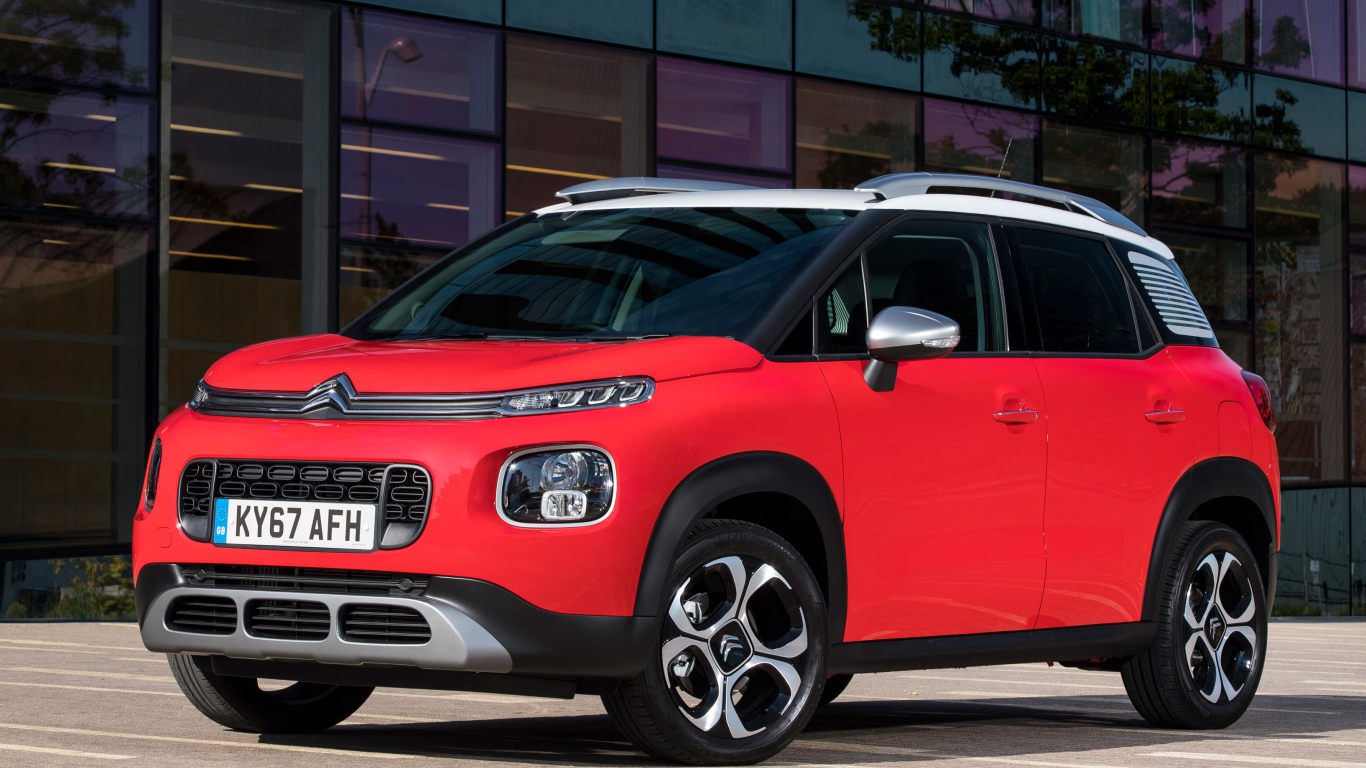 Красный кроссовер Citroen C3 Aircross, 2017