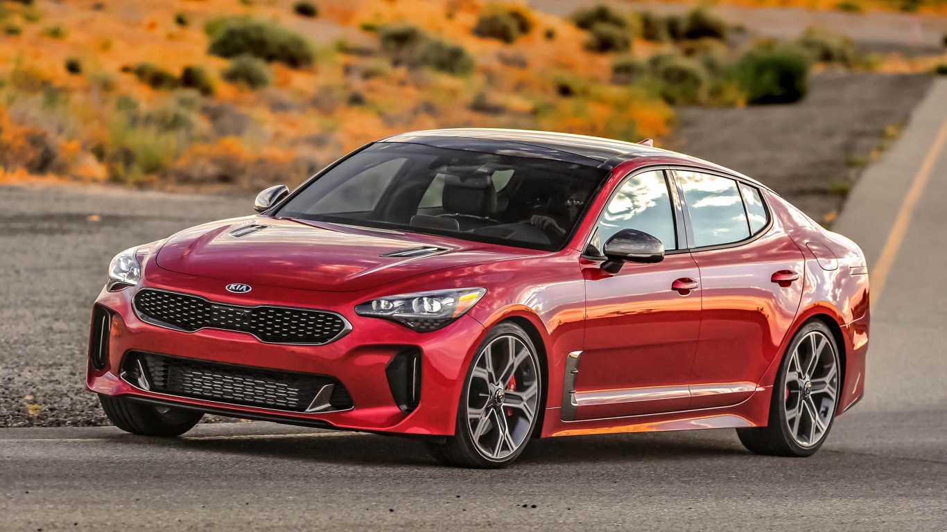 Красный автомобиль Kia Stinger GT2 RWD, 2018