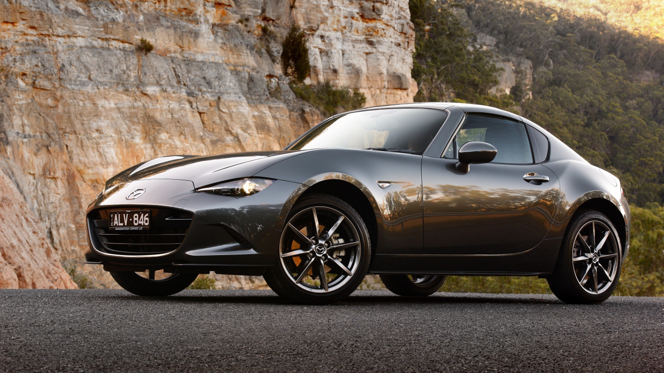 Автомобиль Mazda MX-5 RF, 2017 серый металлик 