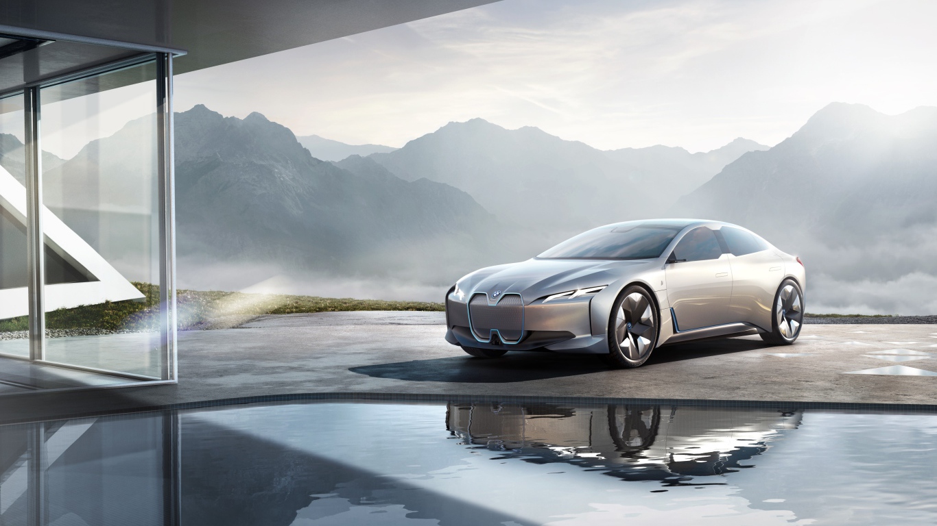 Серебристый электрокар  BMW i Vision Dynamics,  концепт