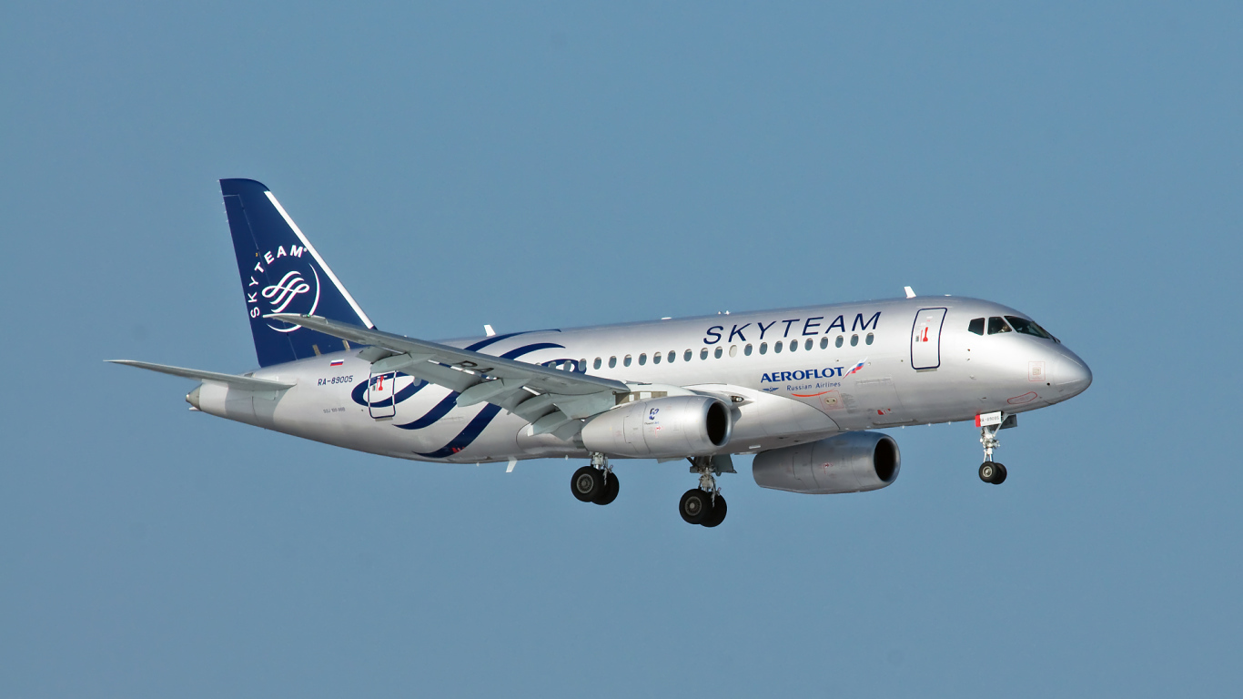 Пассажирский самолет авиакомпании Аэрофлот 