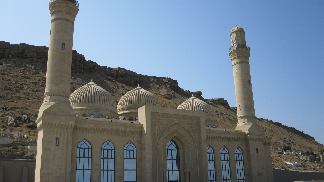 Мечеть Биби-Эйбат Баку 