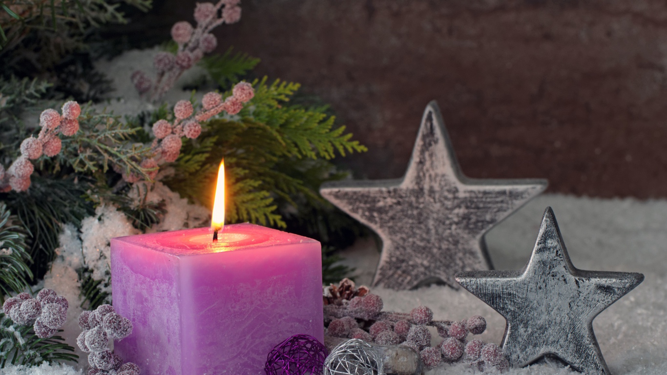 Фиолетовая горящая звезда со звездами