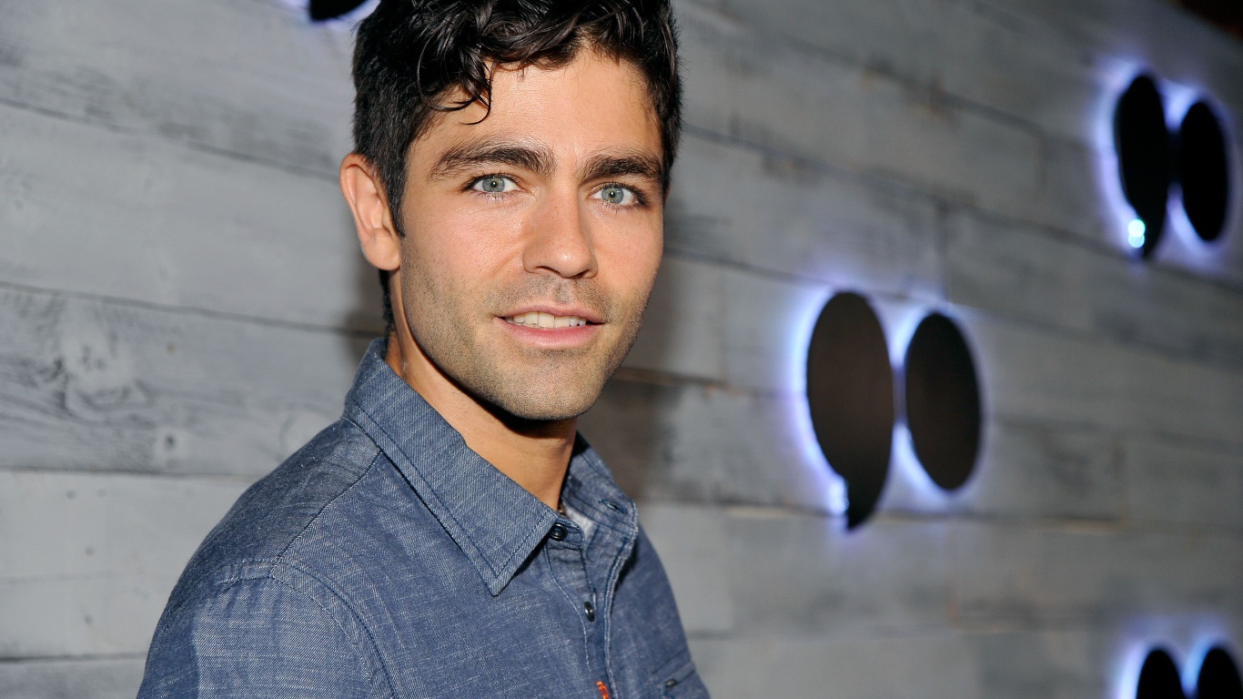 Популярный американский Эдриан Гренье