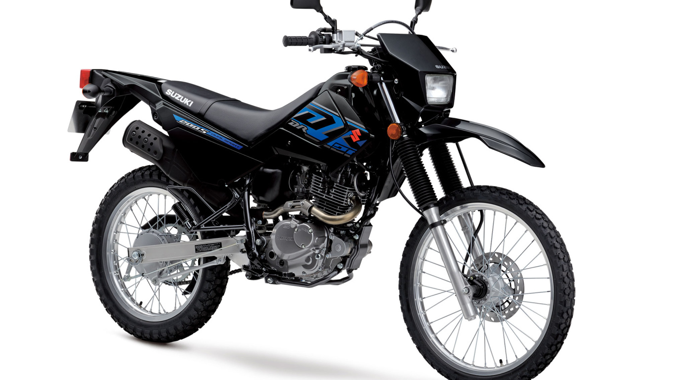 Черный мотоцикл Suzuki DR200S 