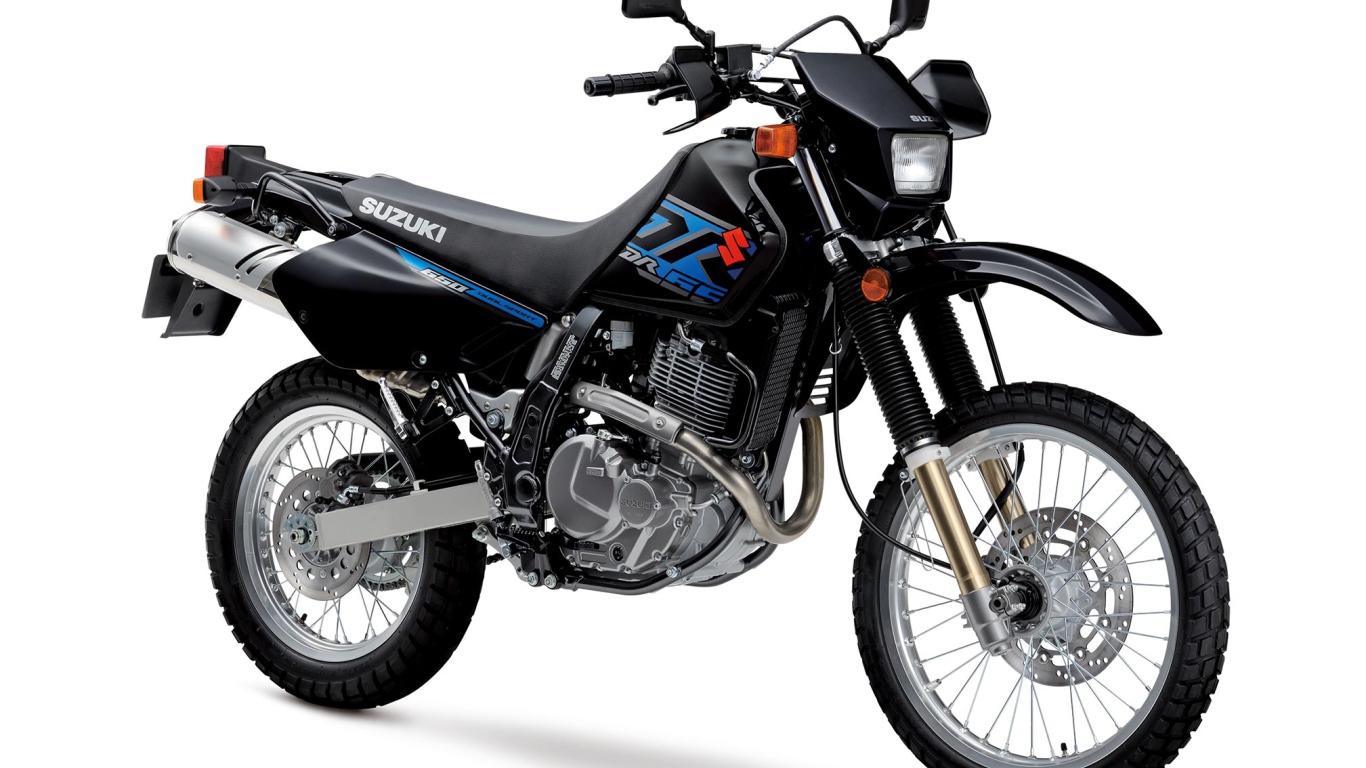 Стильный черный мотоцикл Suzuki DR650S 