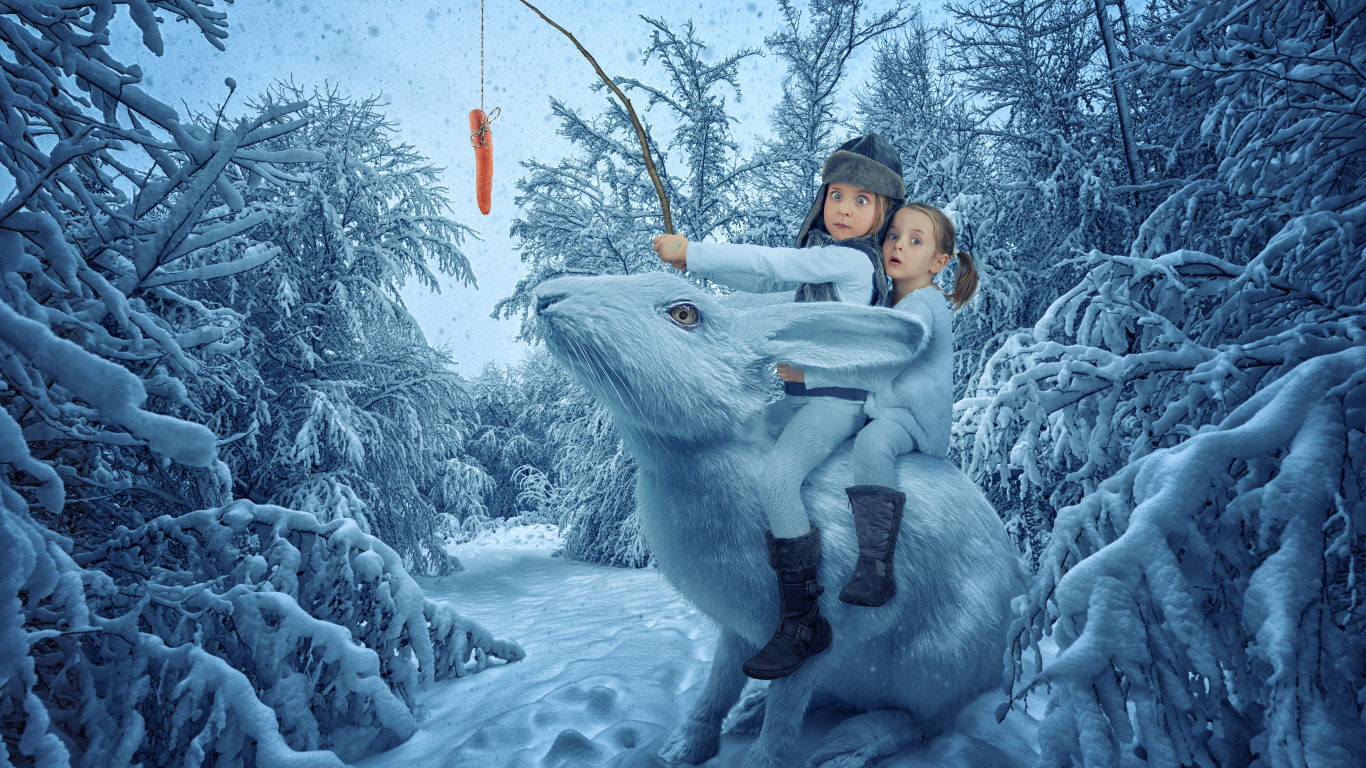 Две смешные девочки сидят на большом волшебном кролике в зимнем лесу