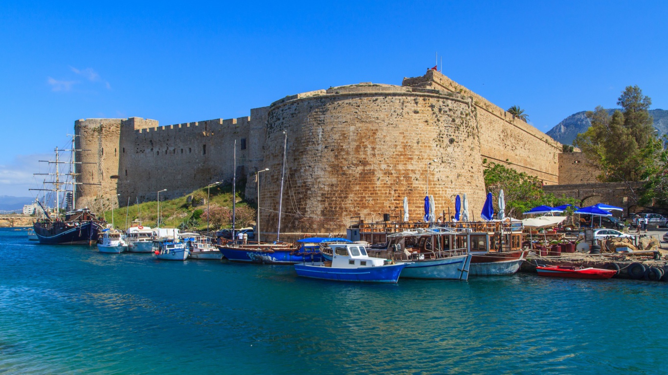 Старинный Киренийский замок, Северный Кипр 